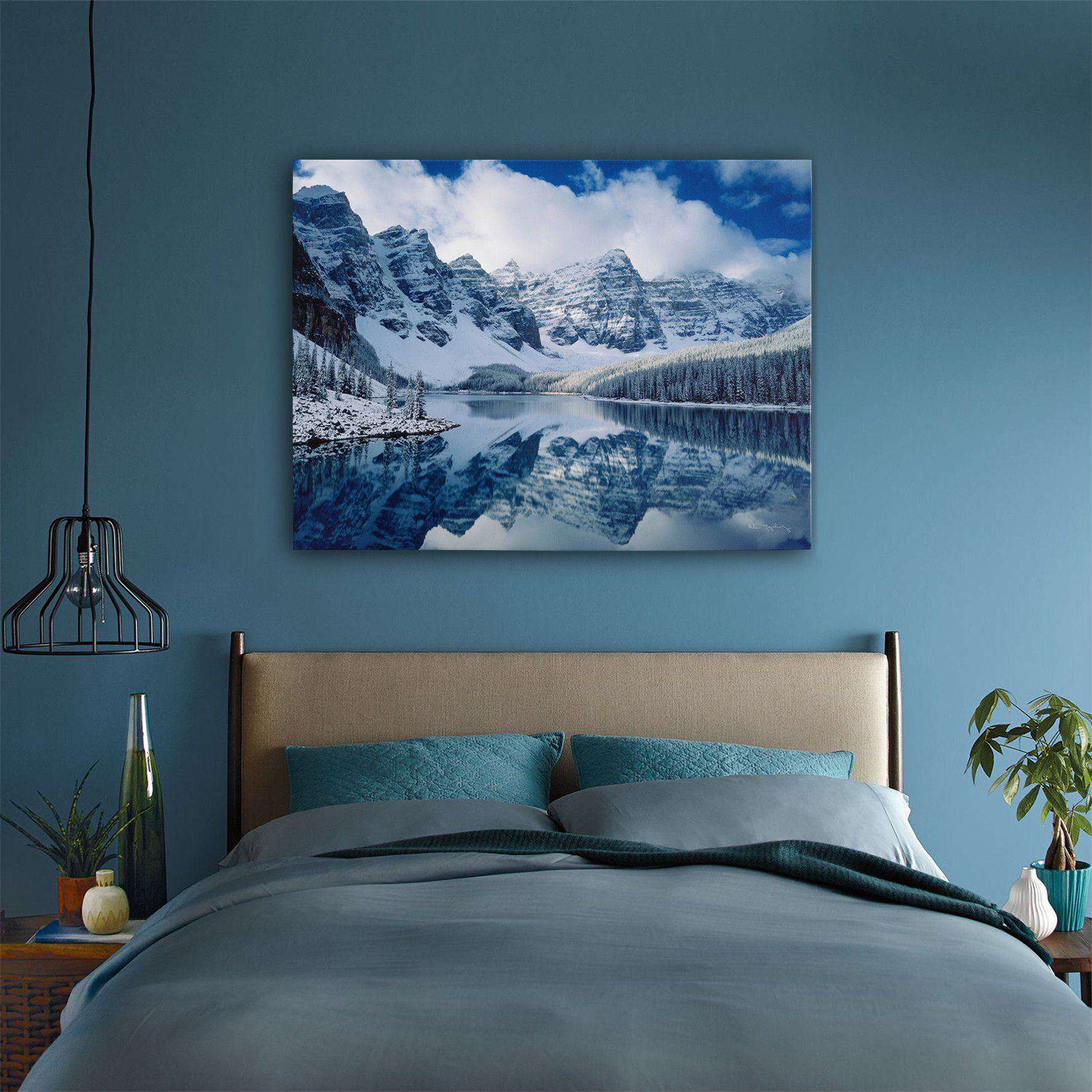 Moraine Lake Canvas Wido 