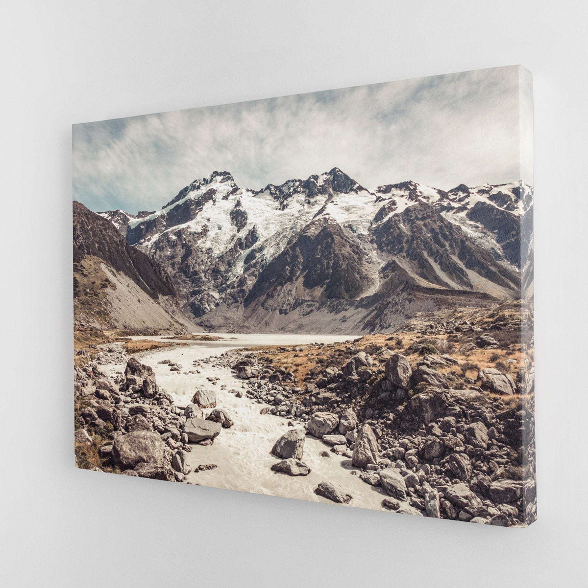 Hooker Lake Canvas Wido 