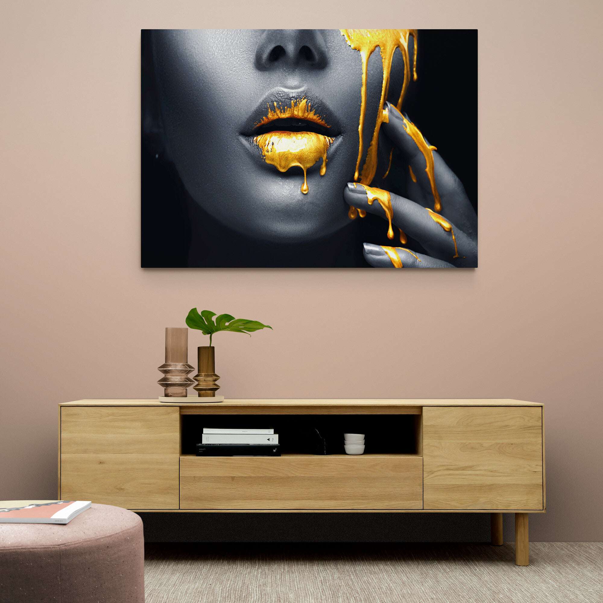 Gold Lips