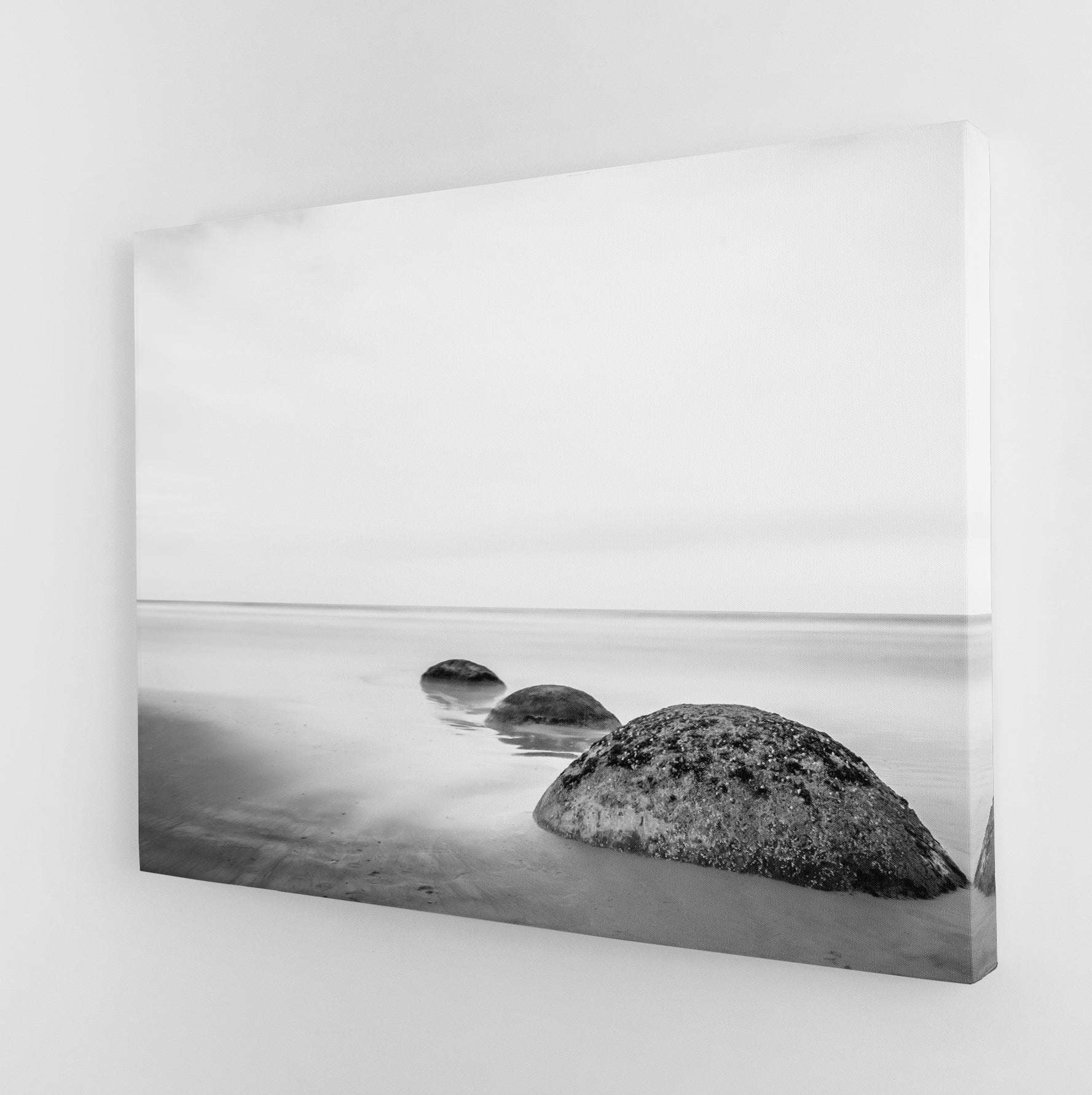 Moeraki Boulders Black & WHite