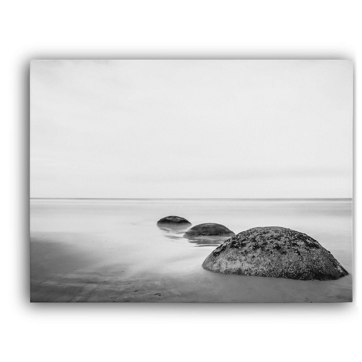 Moeraki Boulders Black &amp; WHite